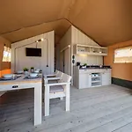 Estival Vendrell Platja 5*