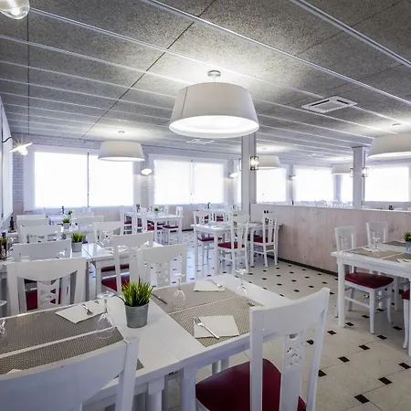 אתר קמפינג Estival Vendrell Platja 5*