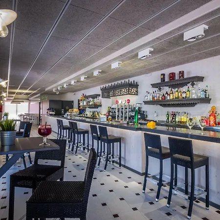 Estival Vendrell Platja Campsite 5*
