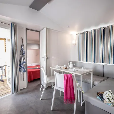 Estival Vendrell Platja Campsite 5*